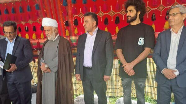 تقدیر از معلمان نمونه مناطق عشایری