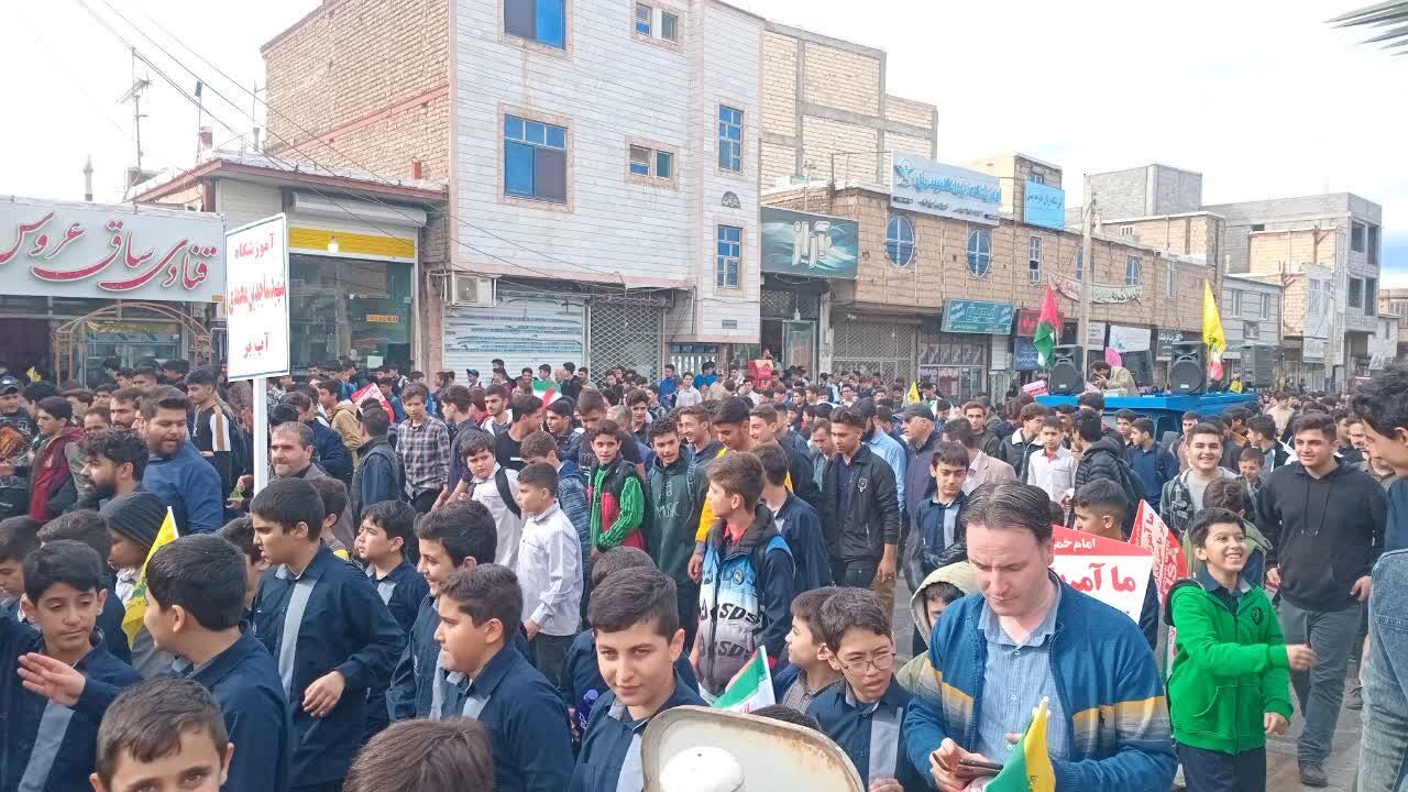 راهپیمایی روز 13 آبان در طارم