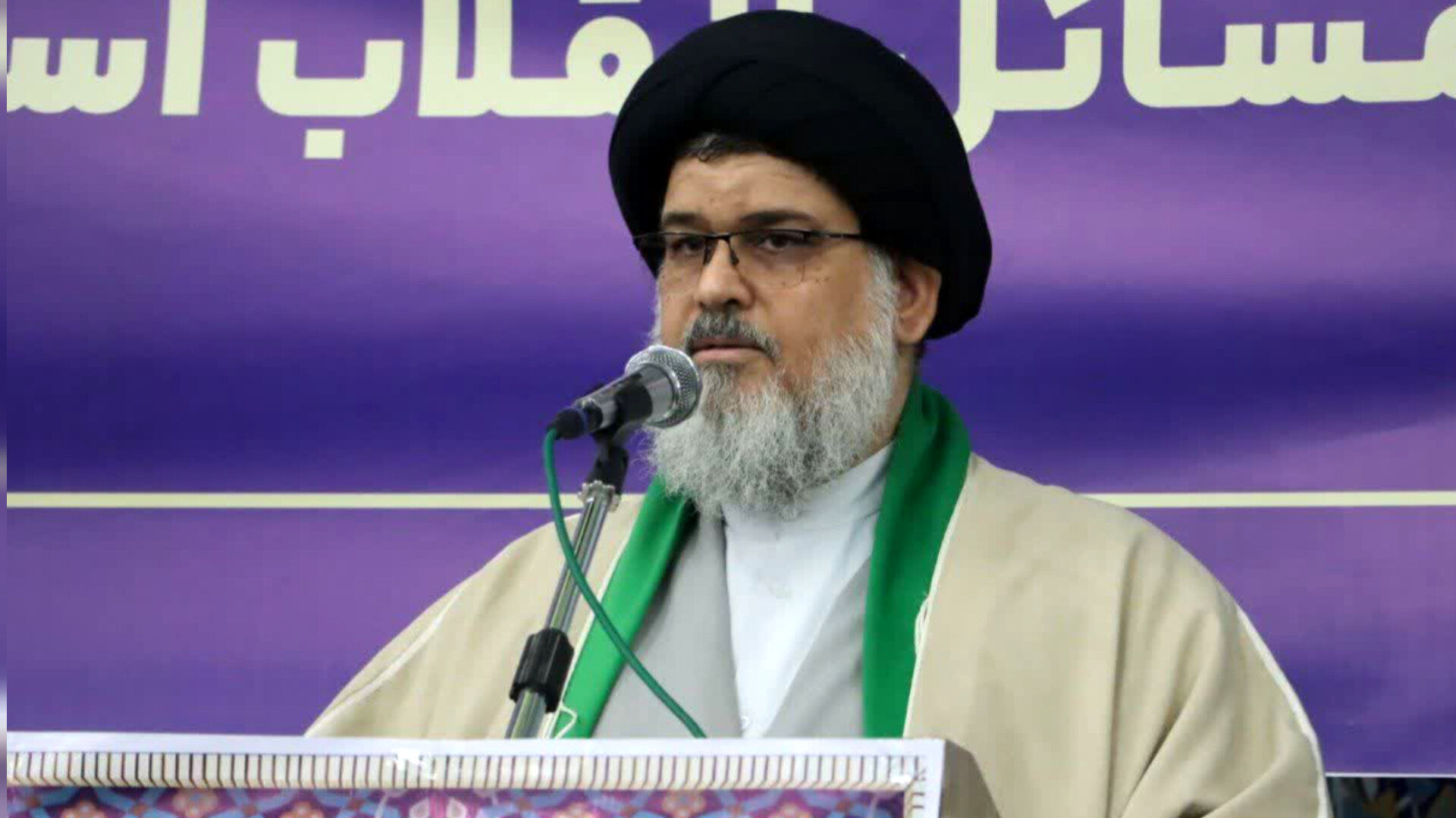 دانشگاه و حوزه باید تولید کننده علم باشند