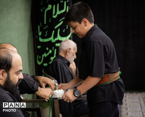 روایتی از عشق و دلدادگی؛ قاب‌هایی از شور حسینی در مجتمع فرهنگی کربلا