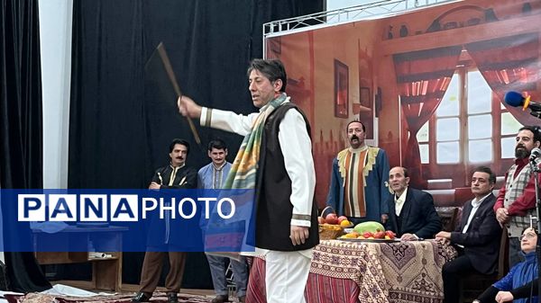 جشن هنگامه یلدا به‌مناسبت گرامیداشت میلاد حضرت فاطمه (س) برای بانوان آموزش و پرورش آذربایجان شرقی