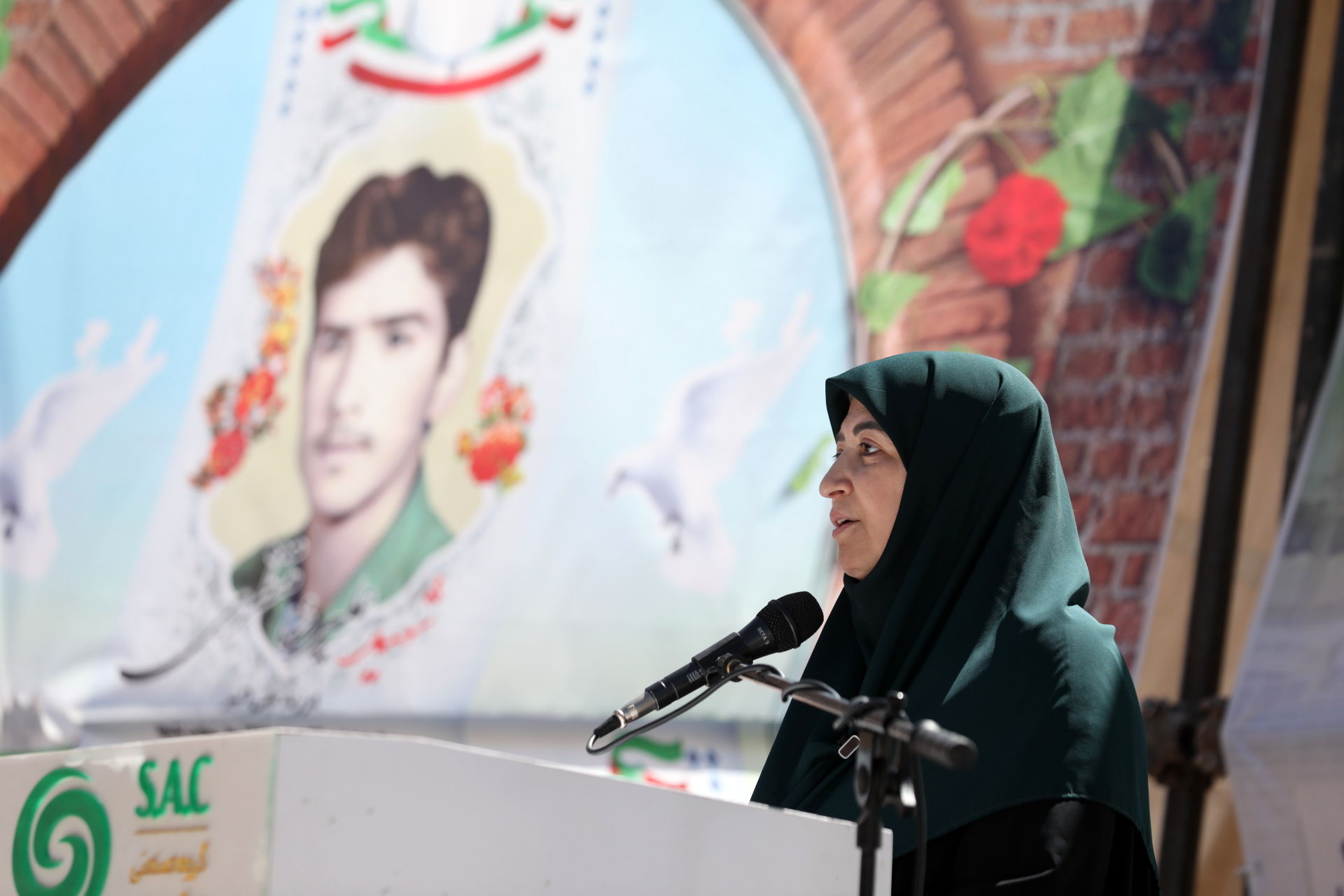 رشد ۱۳۰۰ مگاواتی انرژی خورشیدی در یک سال