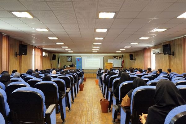 برگزاری جلسه آموزشی توجیهی رابطین مراقبت در برابر آسیب های اجتماعی در شهرستان قدس