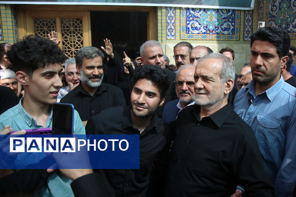 تشرف رئیس جمهور به زیارت حرم حضرت معصومه(س)