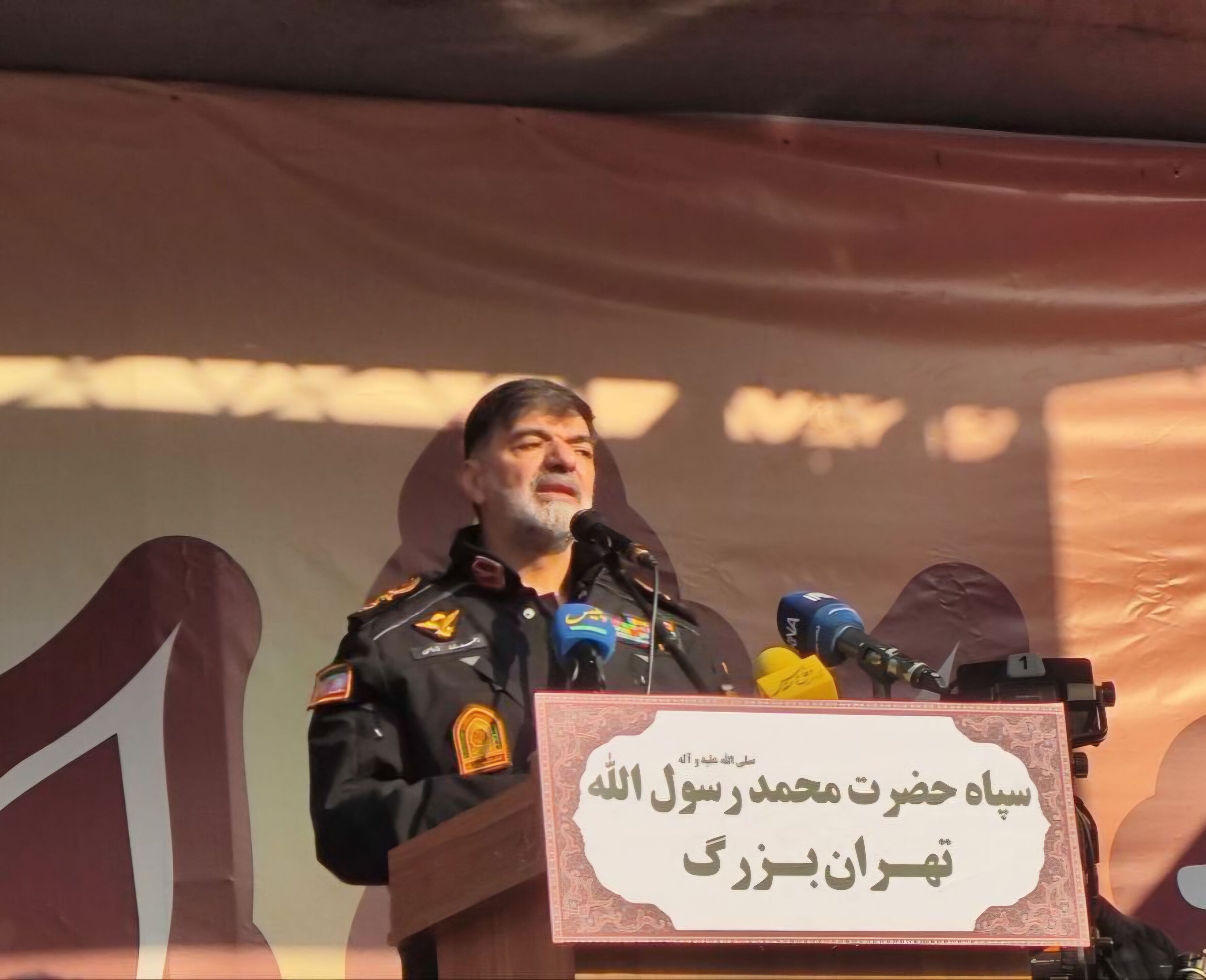 شهدای گمنام در عین بی‌نشانی نماد هویت، پایمردی و مقاومت هستند