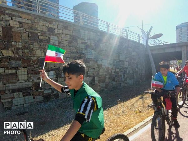 همایش «چرخ امید» با رویکرد ترویج سلامت و نشاط دانش‌آموزی