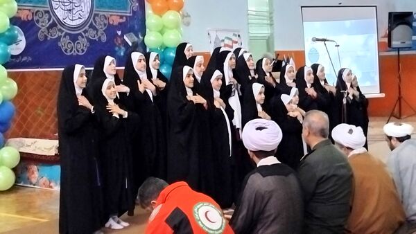 جشن چلچراغ آیه‌ها در سالن ورزشی ۲۲ بهمن اهر