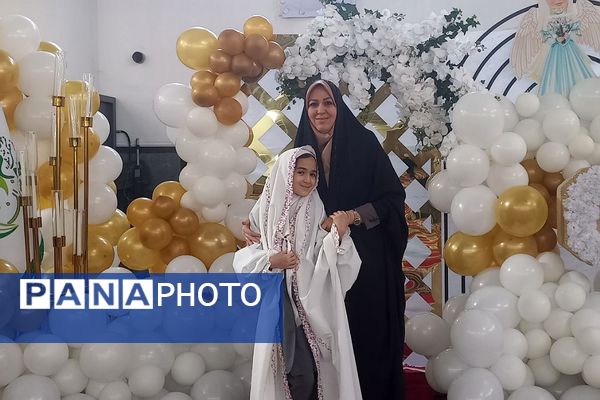 جشن تکلیف دانش‌آموزان دبستان آیین روشن در مصلی امام خمینی(ره) شهریار 