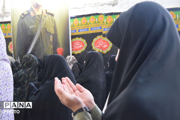 تلاقیِ اندوه و اقتدار در نماز جمعه شهرستان فارسان