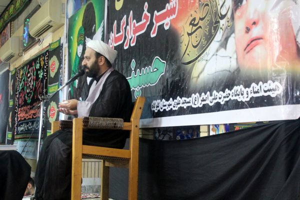 همایش شیرخوارگان حسینی در گلوگاه 