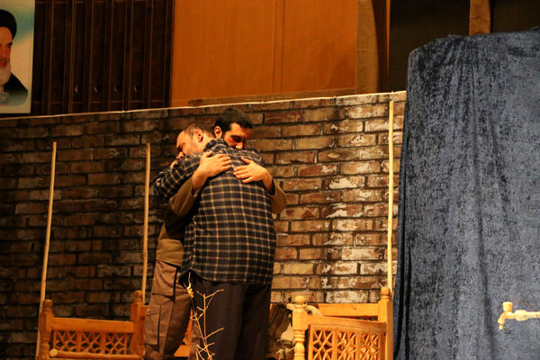 روایت «ماه گرفتگی» در قم