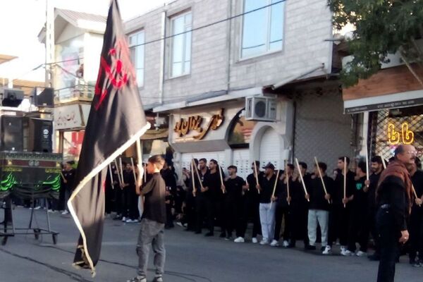 برگزاری مراسم «شاه حسین گویان» اربعین در شهرستان تکاب