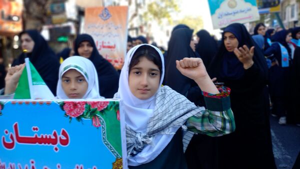 راهپیمایی ۱۳ آبان در قائمشهر
