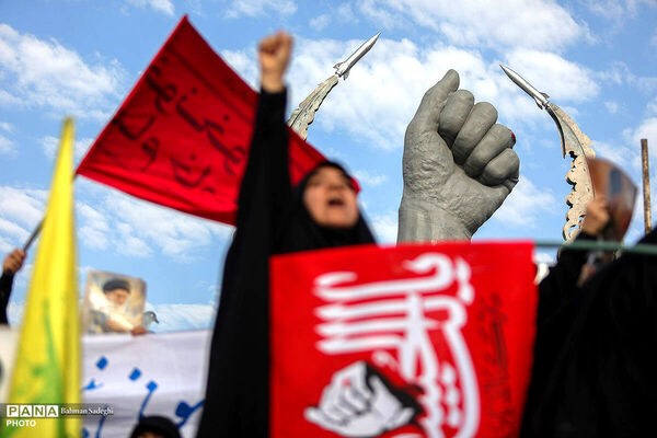 شهادت آیت‌الله خامنه‌ای افکار عمومی جهان را بیش از گذشته متوجه مظلومیت ایران کرد