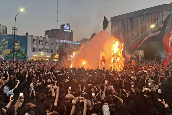 آیین خیمه سوزان عصر عاشورا در مشهد