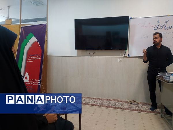 کارگاه آموزشی سواد رسانه‌ای در کاشمر