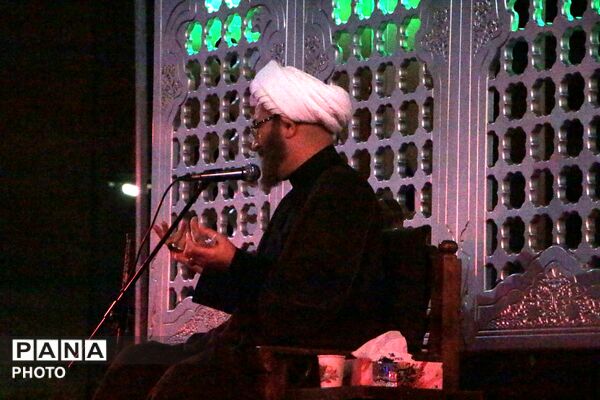 اسلامشهر غرق در سوگ سیدالشهدا (ع)