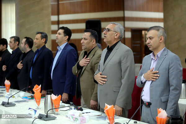 همایش تخصصی _ توجیهی روسا و کارشناس مسئولان مدارس و مراکز غیردولتی کشور