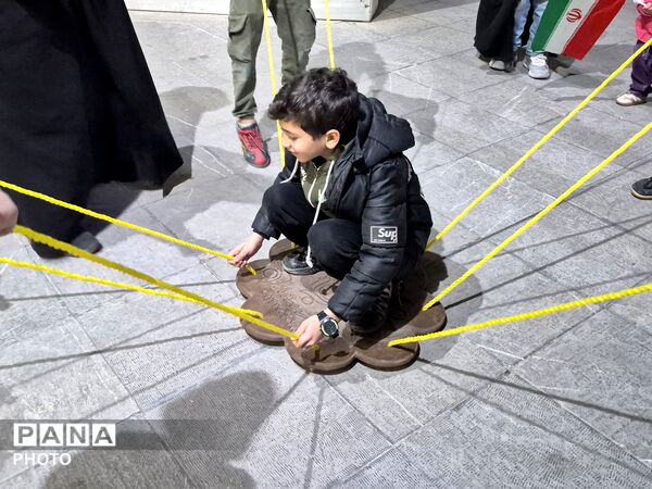 برپایی غرفه فرهنگی سازمان دانش‌آموزی در میدان المپیک
