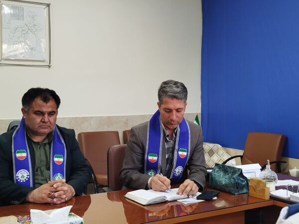بازدید ارزیاب کشوری سازمان دانش‌آموزی در مدارس تمام پیشتاز شهرستان فاروج