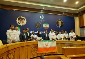 تقدیر از دانش‌آموزان و معلمان مدال‌آور استان فارس در المپیک ژیمنازیاد ۲۰۲۵ صربستان
