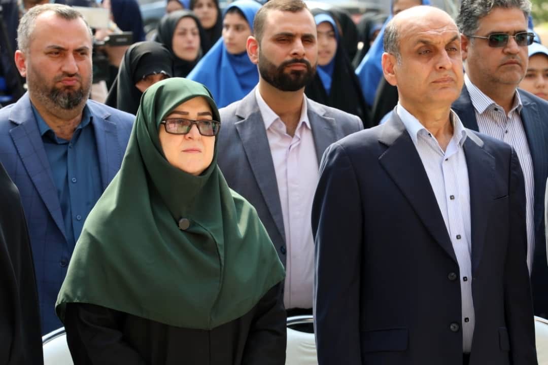  ساختن مدرسه و تولید علم در راستای اعتلای نام ایران است