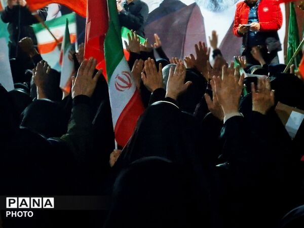 میدان ۲۲ بهمن گلوگاه، میعادگاه پیمان با ایران