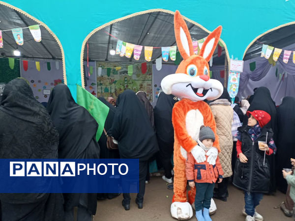 شادپیمایی مردم قم در جشن نیمه شعبان