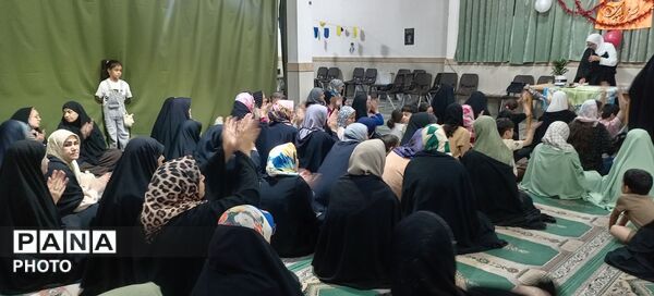 جشن ولادت حضرت رسول اکرم (ص) وامام جعفر صادق (ع) در مسجد چهارده معصوم