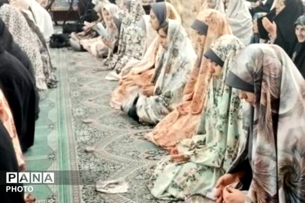 ماه مبارک رمضان، فرصتی برای منور شدن قلوب به نور قرآن