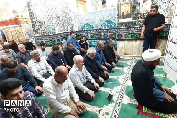 تجدید میثاق خبرنگاران پانا در کنار مزار فرزند امام رضا (ع)