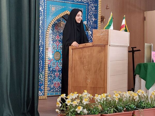 جشن ولادت امام حسن عسکری(ع) در دبیرستان شاهد شهید کلانتری ناحیه 1 کرج 