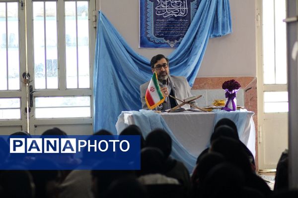 برگزاری کارگاه آسیب‌های اجتماعی در هنرستان ثمین 