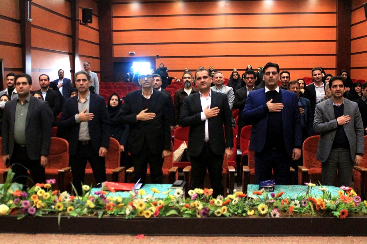 آیین اختتامیه طرح‌ها و برنامه‌های آموزشی بهارستان‌دو