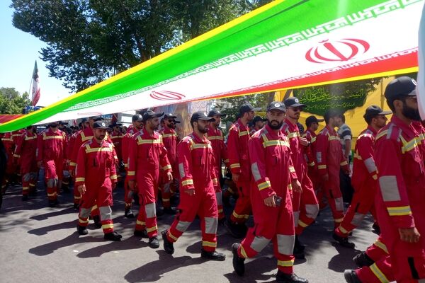 برگزاری مهمونی کیلومتری غدیر در اصفهان