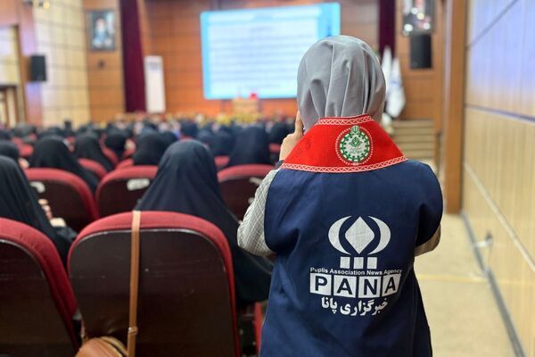 نشست تخصصی افق نو در تربیت جهت اجرایی سازی طرح «ایرانمون»
