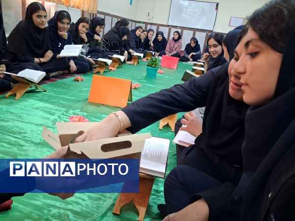 نگاهی به محفل انس با قرآن مدرسه شهید مدرس ناحیه۳ تبریز