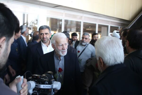 استقبال باشکوه مجاوران امام مهربانی‌ها از میهمانان بیست و دومین اجلاسیه بین‌المللی پیرغلامان حسینی در مشهد
