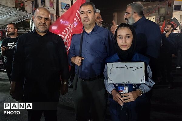 نقش‌آفرینی دانش‌آموزان در اجتماع «باید برخاست»