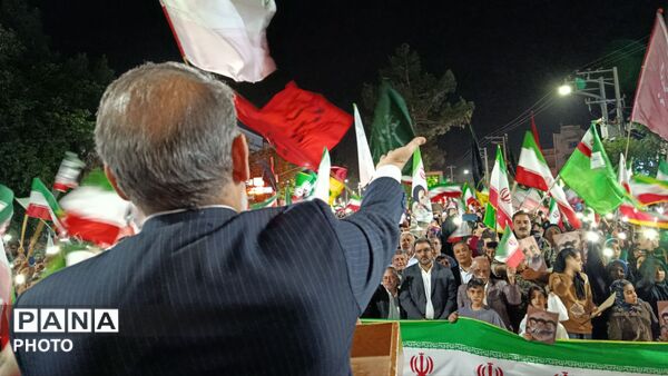 طنین خروش و خونخواهی مردم سرخس در شبی دیگر از شب‌های خروش