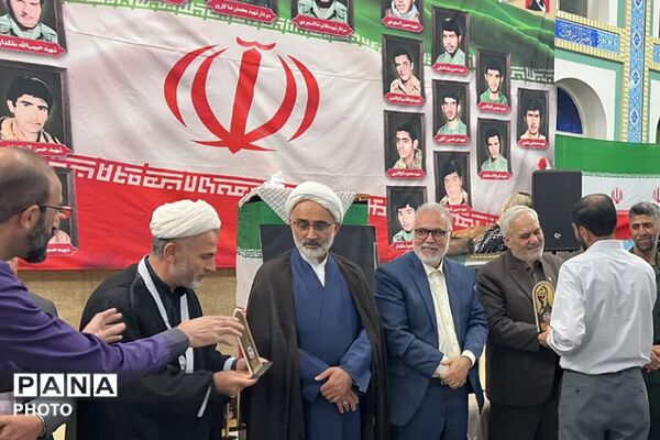 از تجلیل از ایثارگران تا پاسخگویی به مردم؛ برنامه‌های متنوع هفته دولت در فیروزکوه