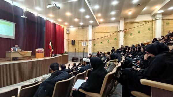 رونمایی از بسته «ایرانمون» در کارگاه تخصصی پرورشی شهرستان اسکو