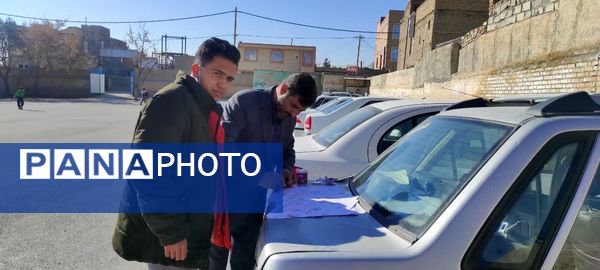 برگزاری مسابقات دارت در دبستان شهید فاتحی خانلق شهرستان شیروان