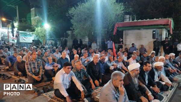 همزمان با سراسر کشور؛ حضور پرشور مردم در چهلم رهبر شهید در پلدختر