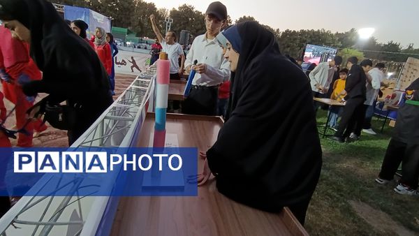 تدارک بازی‌های فکری در افتتاحیه سومین جشنواره خانواده ورزش در بوستان ملت مشهد