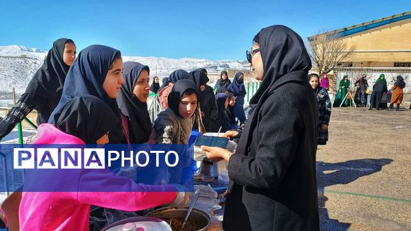 بازارچه کسب و کار دانش‌آموزی مدرسه الزهرا شهرستان مارگون