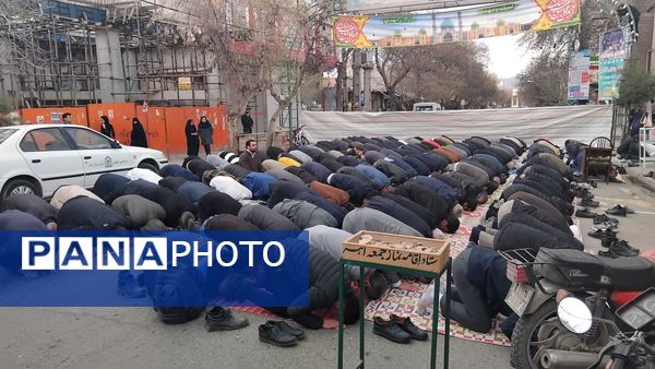 نماز توحیدی مردم اهر در عید سعید فطر