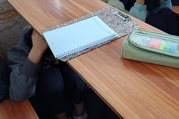 دانش‌آموزان دبیرستان زینبیه۲ شهریار آماده مقابله با زلزله