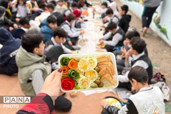 یک روز خوب و پرنشاط؛ دورهمی صبحانه سالم در مدرسه ایمان