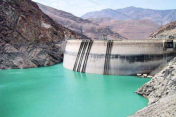 اختصاص حداقل سه درصد از منابع صندوق توسعه ملی جهت اجرای طرح‌های عمرانی آب و خاک